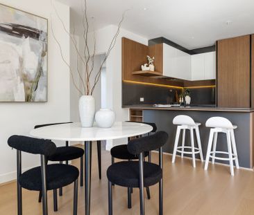 Luxurious Ground Floor Residence - Photo 1