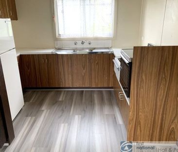 3 Hillside Avenue, Dandenong - Photo 4