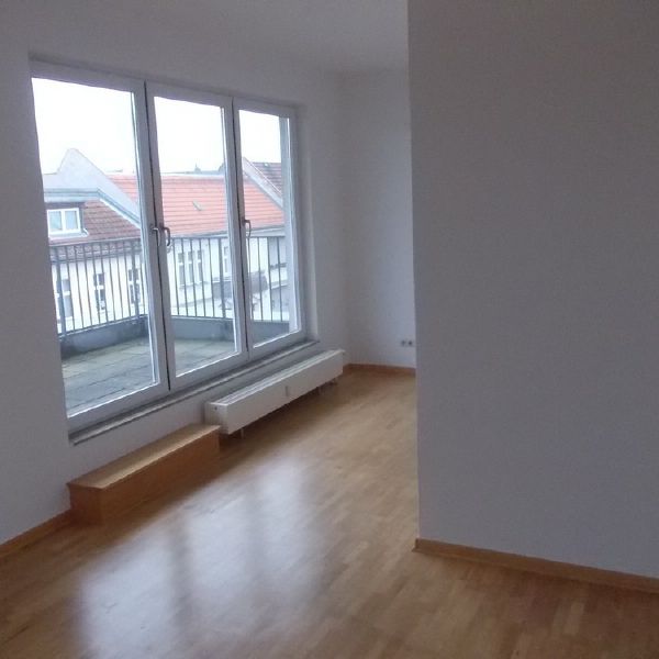Tolle Aussichten: Penthouse-Wohnung in Wilmersdorf! - Photo 1