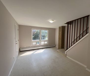 For Lease - 86 Brock Street Unit# 3, Oshawa, Ontario - Photo 5