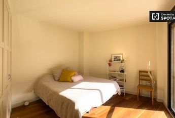 barcelona, Catalonia 08018