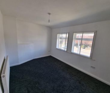 2 bedroom semi-detached house to rent - Photo 1