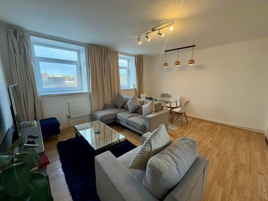 Fairwater Road, Cardiff, Llandaff - Photo 1