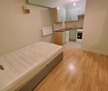 Studio Flat, Luton, LU1 - Photo 3