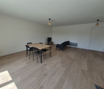 Location Appartement 3 pièces 68m² LOOS 59120 - Photo 2