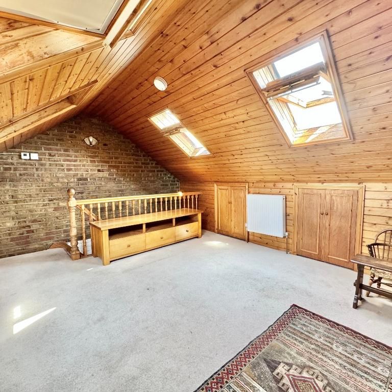 2 bedroom maisonette to rent - Photo 1