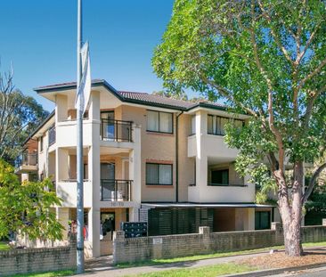 Walking Distance To Station - Photo 4