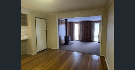 Affordable in Quiet Street! - Photo 2