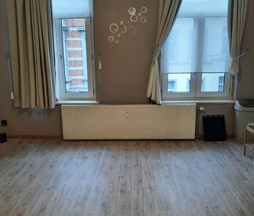 Appartement te huur - Photo 1
