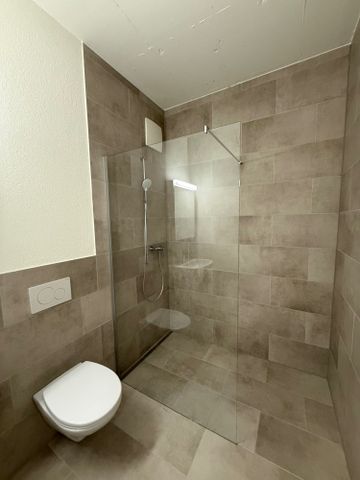 Moderne 2.5-Zimmer-Wohnung an zentraler Lage in Reinach - Foto 4