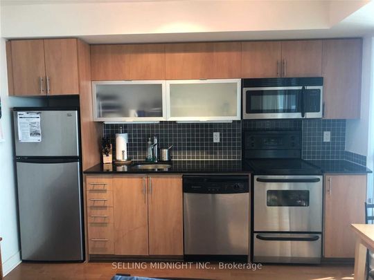 Zip Condos and Lofts , #1612 - Photo 1