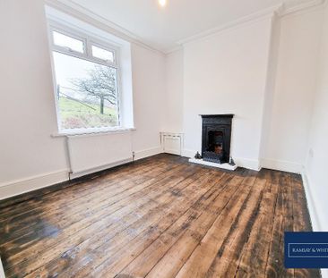 3 bedroom terraced house to rent - Photo 2