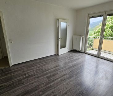 Schöne 2-Zimmerwohnung mit Frühstücksbalkon – unbefristeter Mietver... - Photo 2