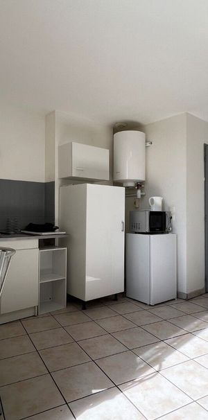 Appartement À Louer 1 Pièce , 20 M² - Photo 1