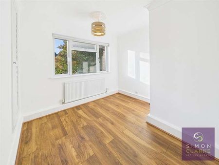 Cromwell Close, East Finchley, - Private Garden With Maintenance Included, N2 - Photo 2