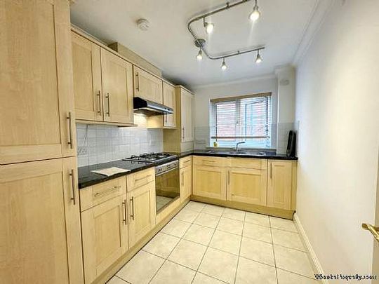 2 bedroom property to rent in Bournemouth - Photo 1