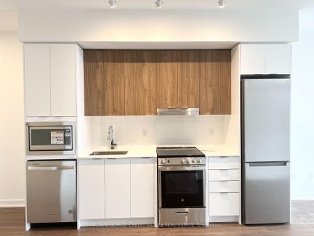 For Lease - 5105 Hurontario Street Unit# 436, Mississauga, Ontario - Photo 5