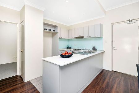 12/2 Pisconeri Street, Perth Wa 6000 - Photo 4