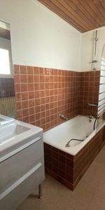 Location Appartement 3 pièces 105m² - Photo 4