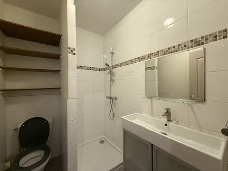 Location Appartement 2 pièces 28m² COGNAC 16100 - Photo 3