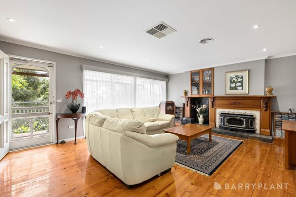 Yarra Glen - Photo 1