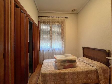 5 room luxury Detached House for rent in Elche, Spain - Photo 3