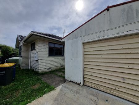 3-Bedroom Family Home - Photo 5