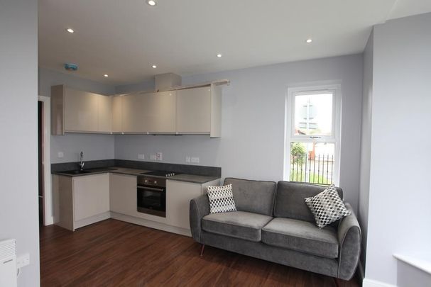 1 bedroom flat to rent - Photo 1