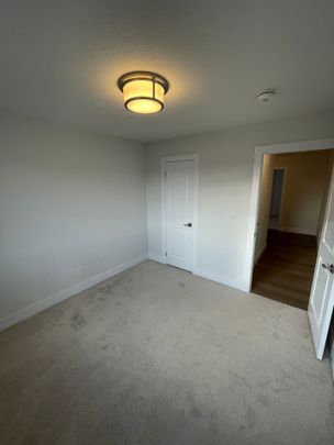 For Lease - 167 Forest Creek Drive, Kitchener, Ontario - Photo 1