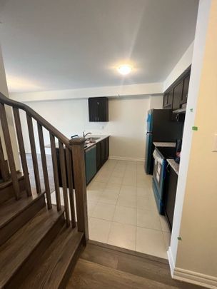 For Lease - 3327 Thunderbird Promenade, Pickering, Ontario - Photo 1