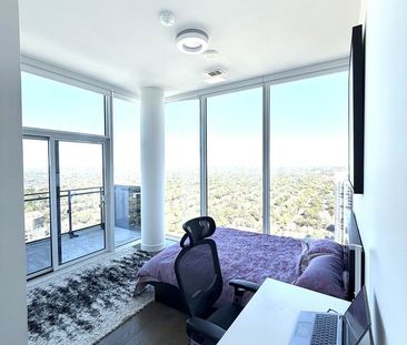 35 Greenfield Avenue condo — Toronto, ON (2-Bedroom) - 2 Bedroom - Photo 4