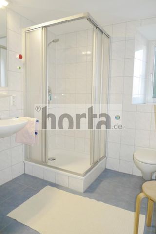 Gemütliche, teilmöblierte 2,5-Zimmer-Wohnung in Nähe zur Fähre in KN-Allmannsdorf - Foto 4