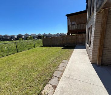 For Lease - 1236 Medway Park Drive Unit# (Lower), London North, Ont... - Photo 2