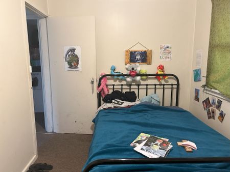 2 Bedroom Home in West Kempsey - Photo 3