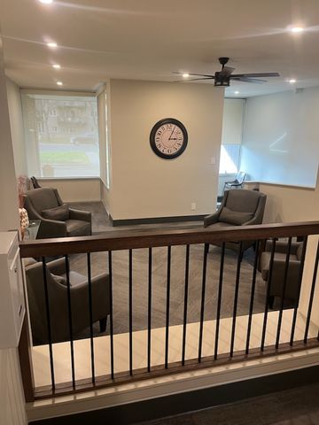 For Rent – 1 Bedroom - Photo 2