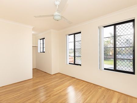 25A Babington Crescent, Bayswater WA 6053 - Photo 4