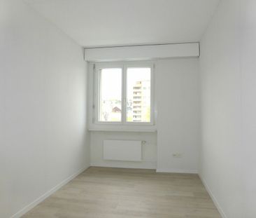 "Helle Wohnung an ruhiger Lage mit Blick ins Grüne" - Photo 1