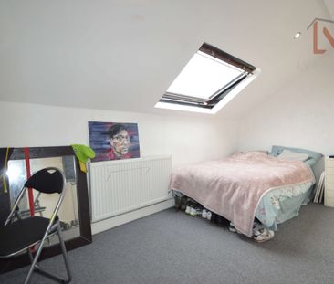 Hartley Avenue - Photo 2