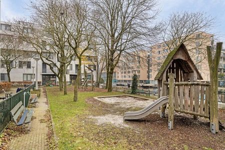 Te huur: Appartement Nova Zemblastraat 221 in Amsterdam - Photo 2