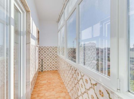 Santa Iria de Azoia, Lisbon - Photo 2