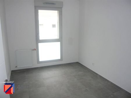 Location appartement récent 3 pièces 65.73 m² à Thyez (74300) - Photo 5