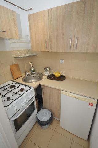 przytulna kawalerka w centrum - Photo 5