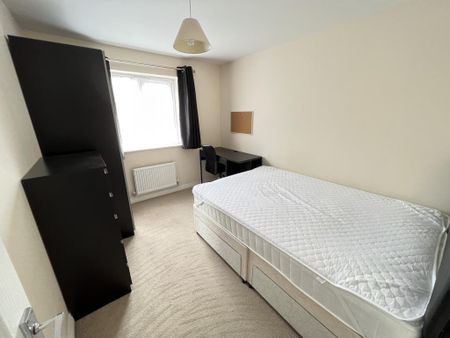 Cherry Tree Drive, Coventry, Cv4 8ly, White Willow Park - Photo 4