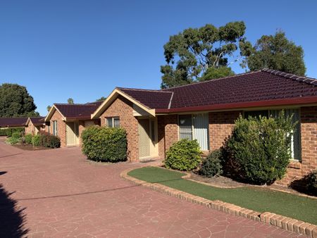 2/37 Piper Street, Tamworth - Photo 4