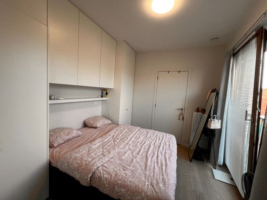 GEZELLIG APPARTEMENT MET 1 SLAAPKAMER IN CENTRUM IEPER - Photo 1