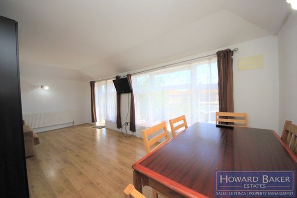 Colindeep Lane, Colindale, NW9 - Photo 1