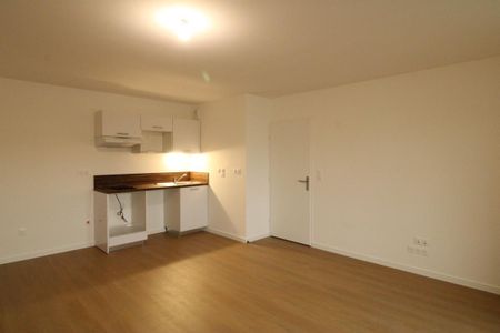 Location Appartement 2 pièces 47m² ST HERBLAIN 44800 - Photo 4