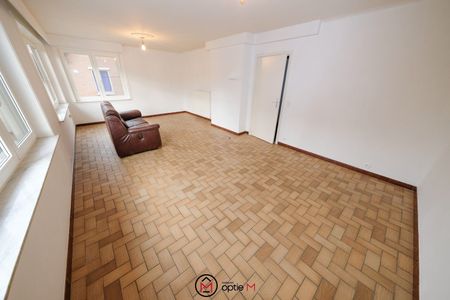 Appartement met autostandplaats in het centrum van Bilzen - Foto 3