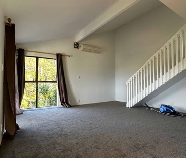 Hillcrest family home - Photo 5