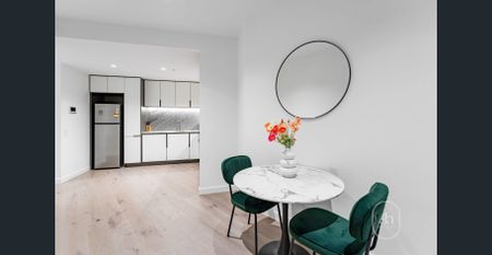 Furnished One-Bedroom One-Study Apartment @WSP - Photo 3